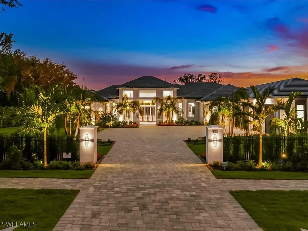 Naples FL, 208 Hickory Road