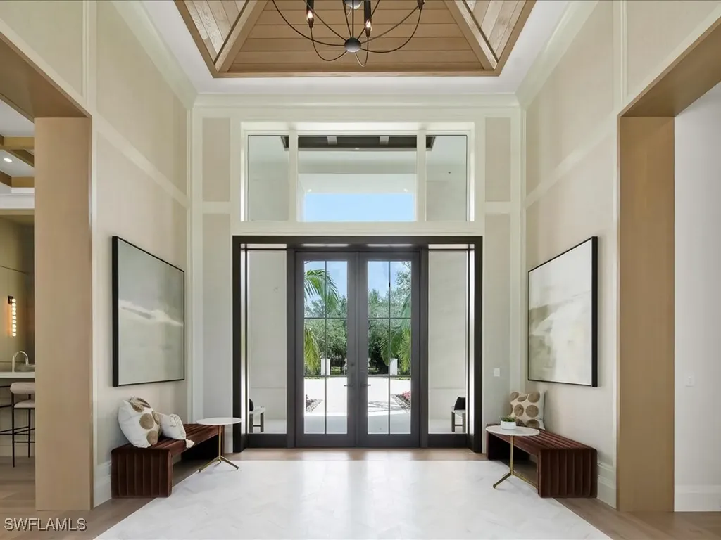 208 Hickory Road Naples FL 34108