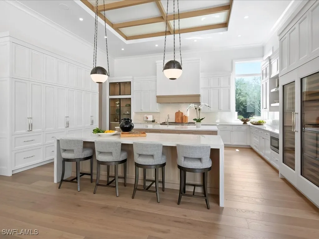 208 Hickory Road Naples FL 34108