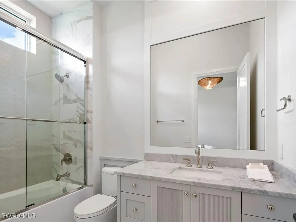208 Hickory Road Naples FL 34108