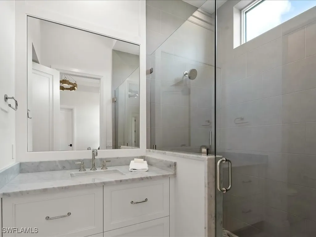 208 Hickory Road Naples FL 34108