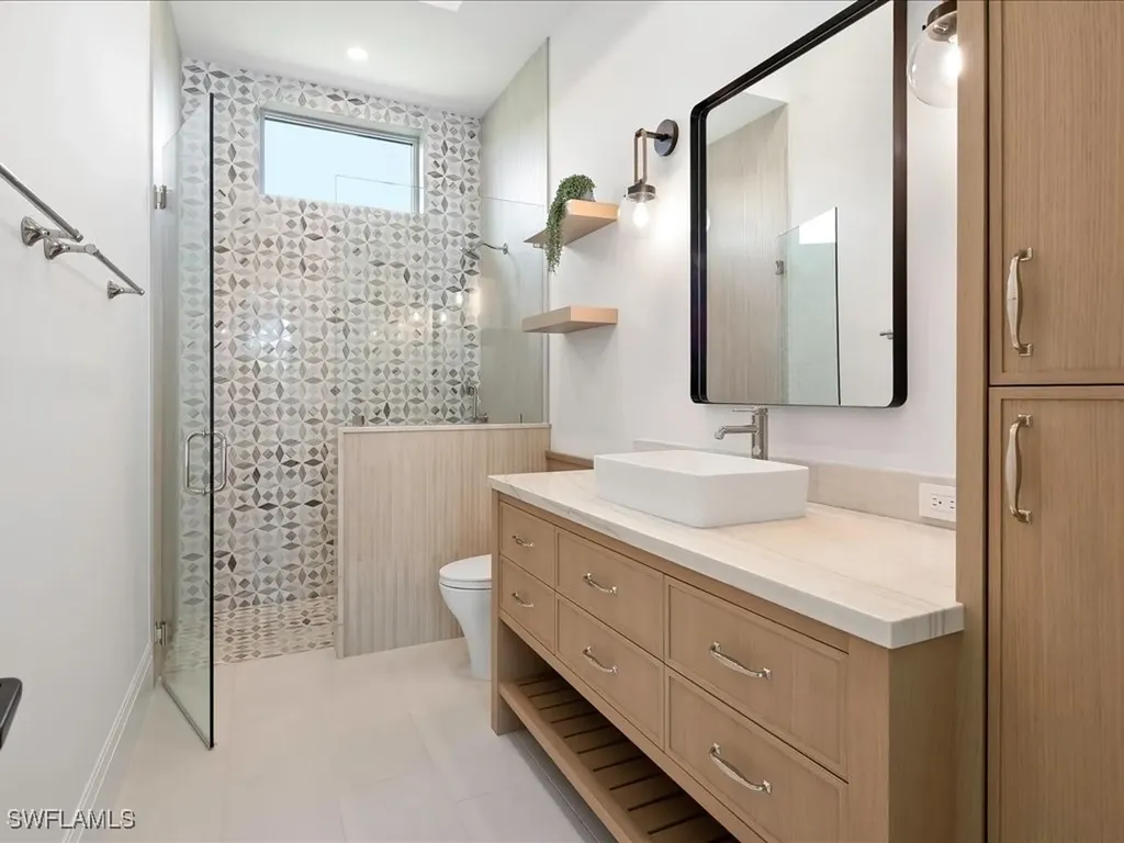 208 Hickory Road Naples FL 34108