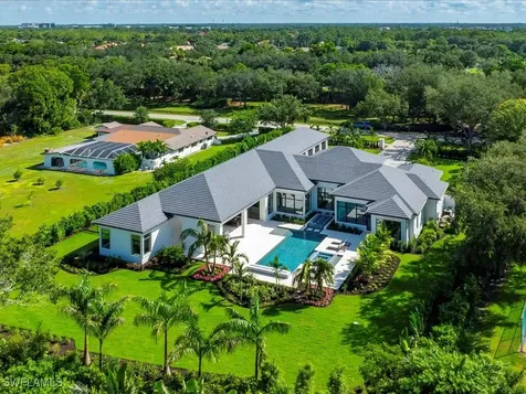 208 Hickory Road Naples FL 34108