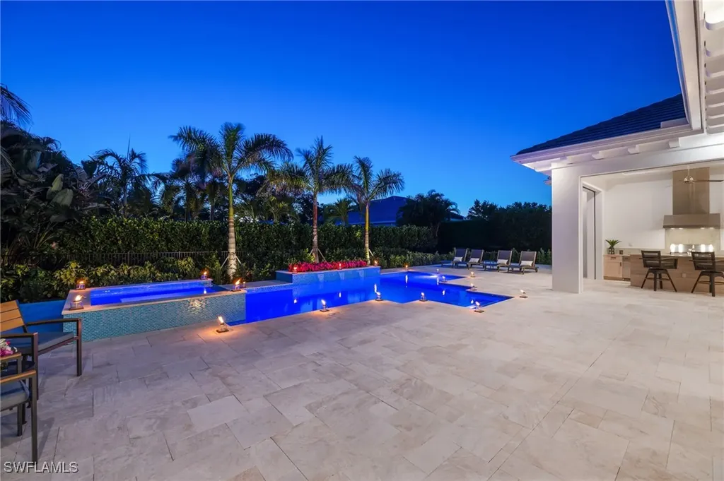 2989 Regatta Road Naples FL 34103