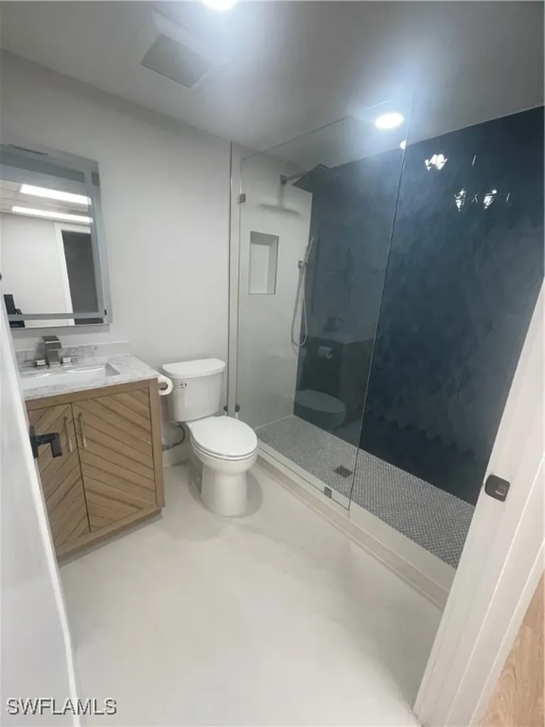 4950 Golden Gate Parkway Naples FL 34116