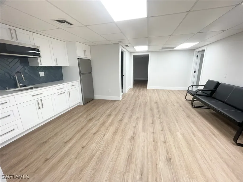 4950 Golden Gate Parkway Naples FL 34116