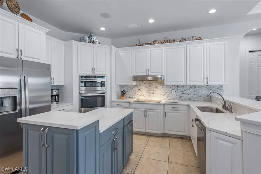 52 Madagascar Court Marco Island FL 34145