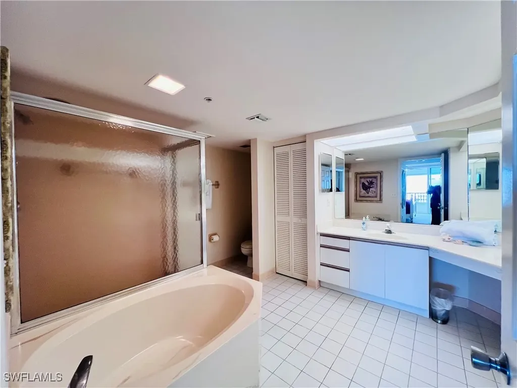 25 Bluebill Avenue Naples FL 34108