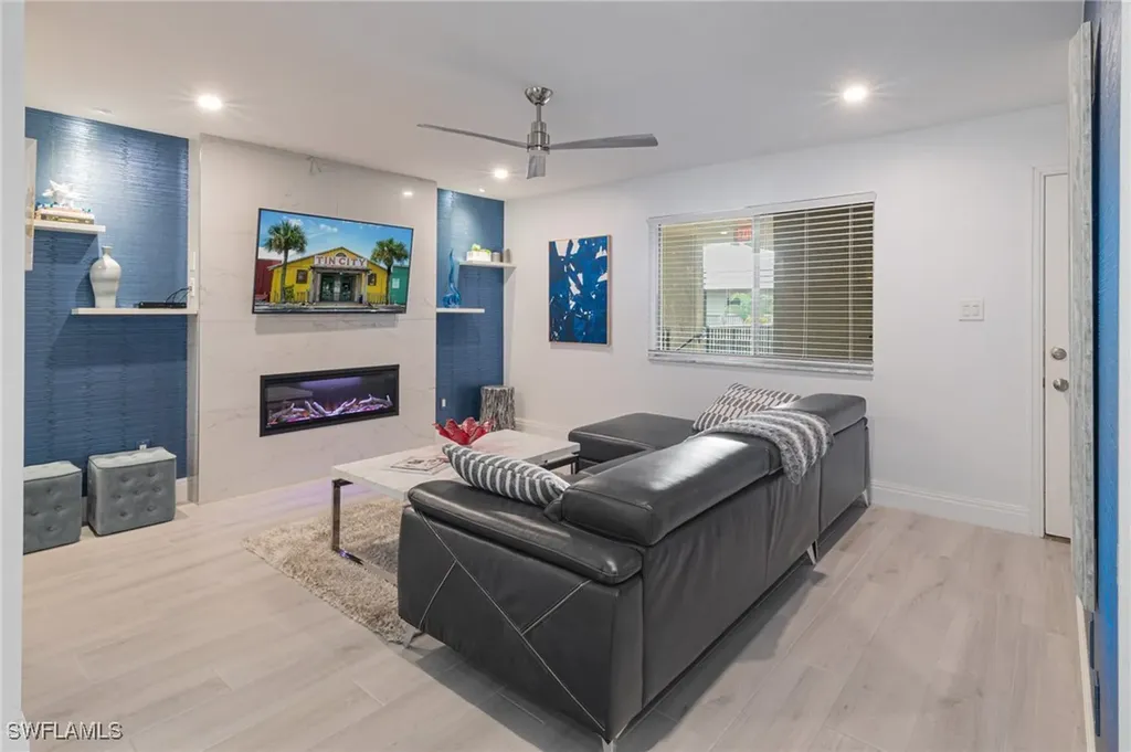 788 Park Shore Drive Naples FL 34103