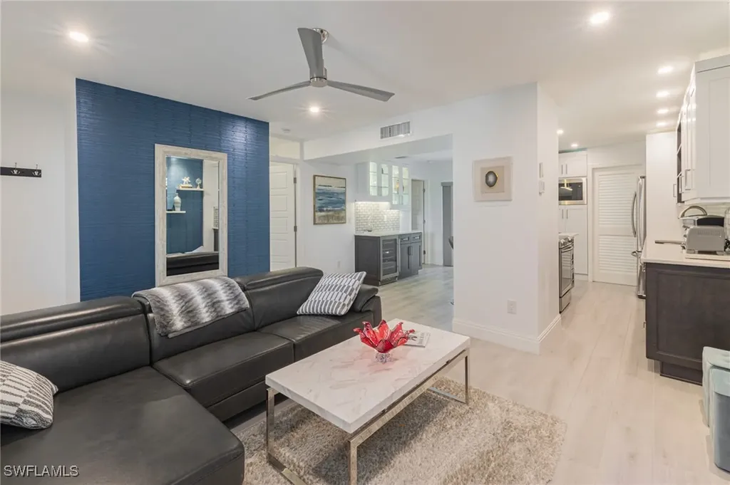 788 Park Shore Drive Naples FL 34103