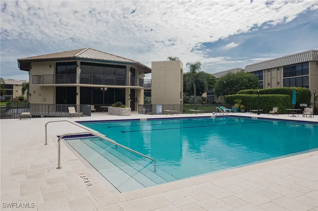 788 Park Shore Drive Naples FL 34103