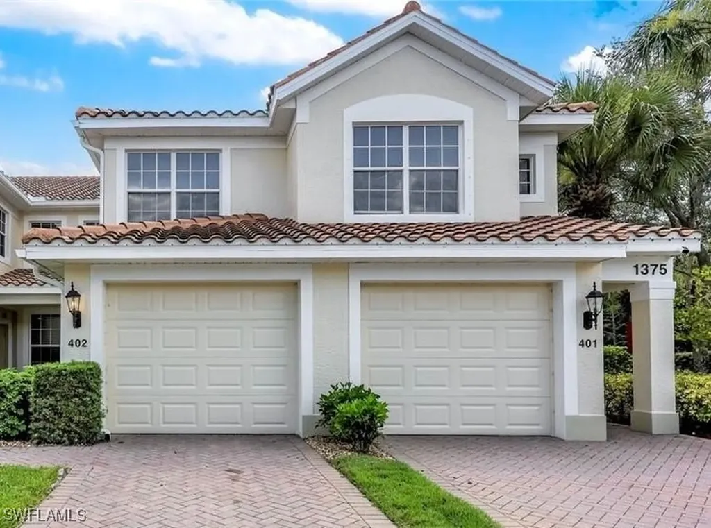 1375 Henley Street Naples FL 34105