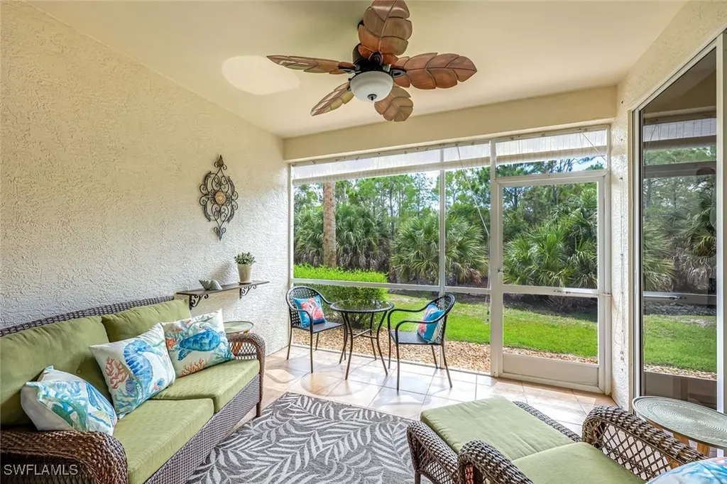 1375 Henley Street Naples FL 34105