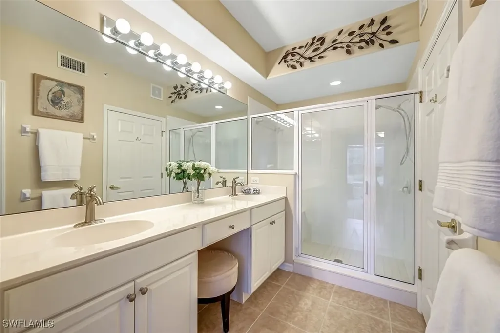 1375 Henley Street Naples FL 34105