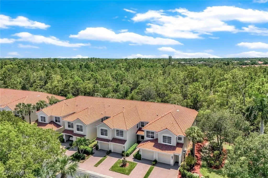 1375 Henley Street Naples FL 34105