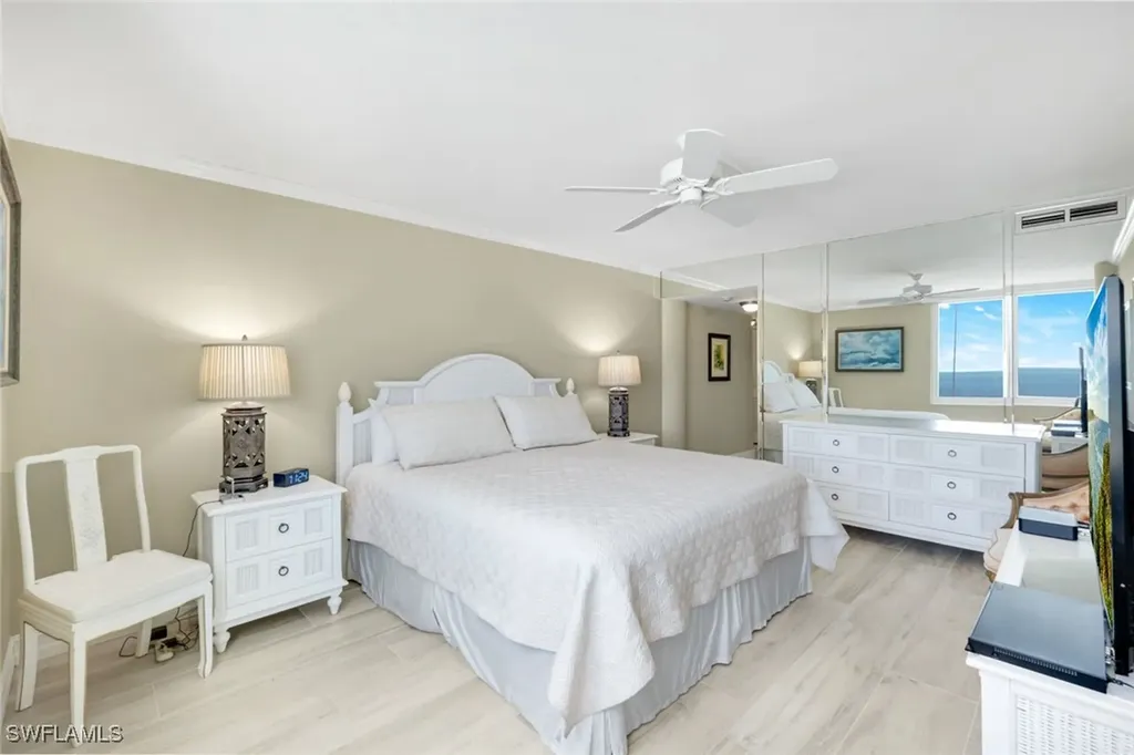 4041 Gulf Shore Boulevard N Naples FL 34103