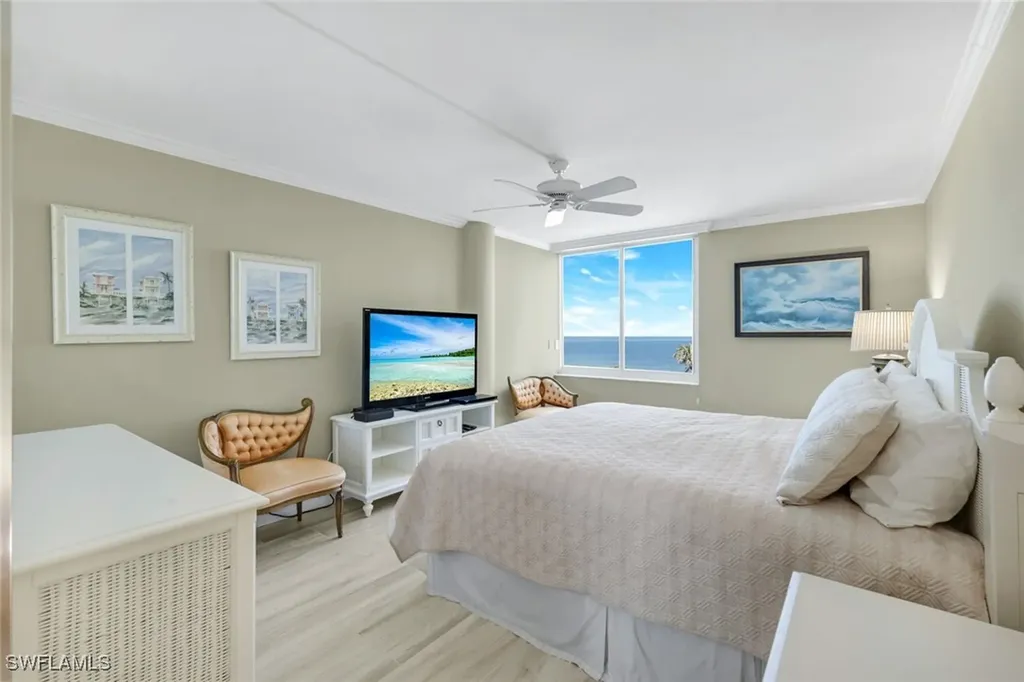 4041 Gulf Shore Boulevard N Naples FL 34103