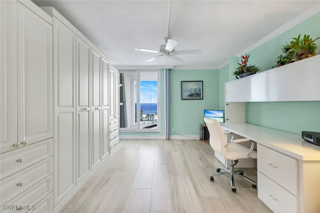 4041 Gulf Shore Boulevard N Naples FL 34103