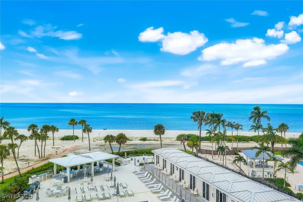 4041 Gulf Shore Boulevard N Naples FL 34103