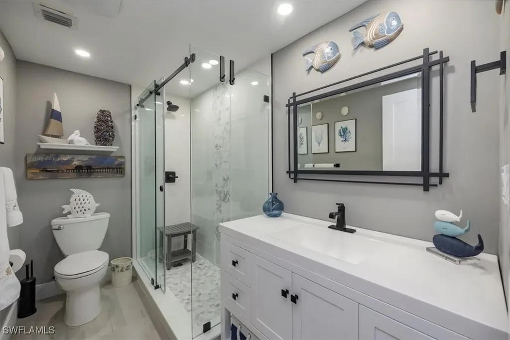 3200 Gulf Shore Boulevard N Naples FL 34103