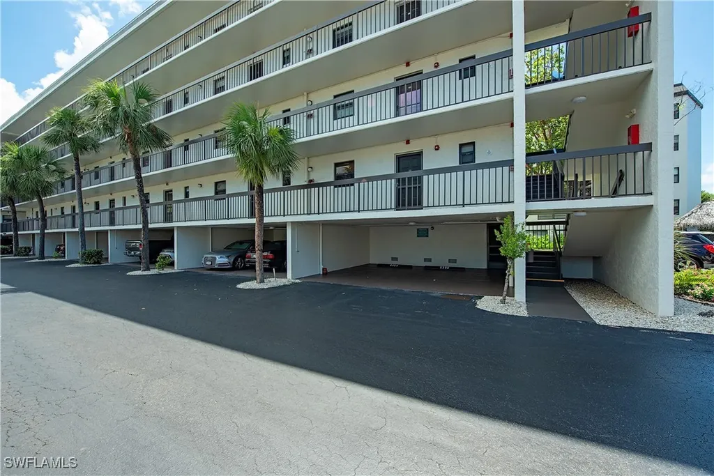 1015 Anglers Cove Marco Island FL 34145