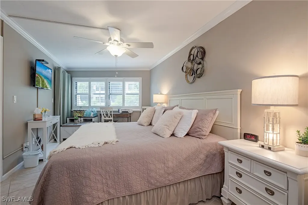 1015 Anglers Cove Marco Island FL 34145