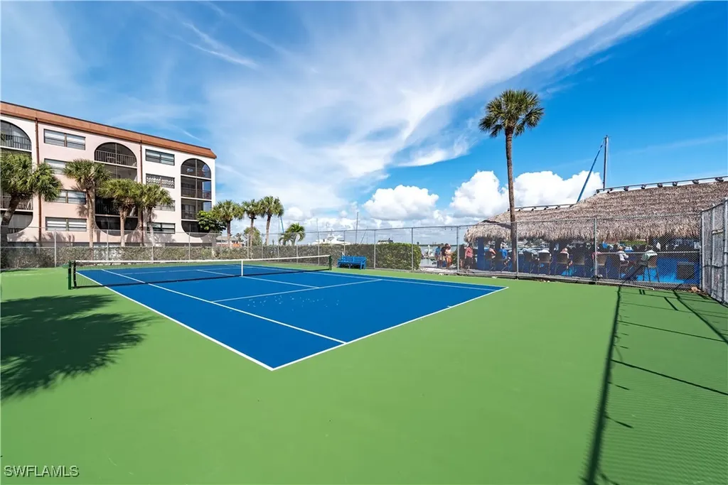 1015 Anglers Cove Marco Island FL 34145