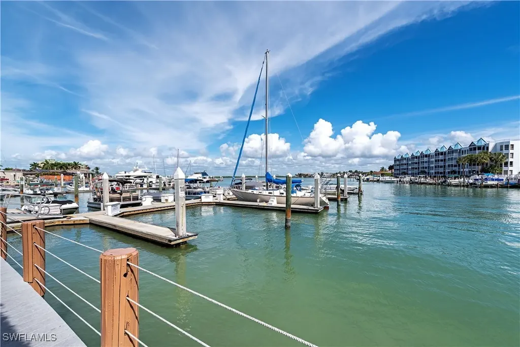 1015 Anglers Cove Marco Island FL 34145