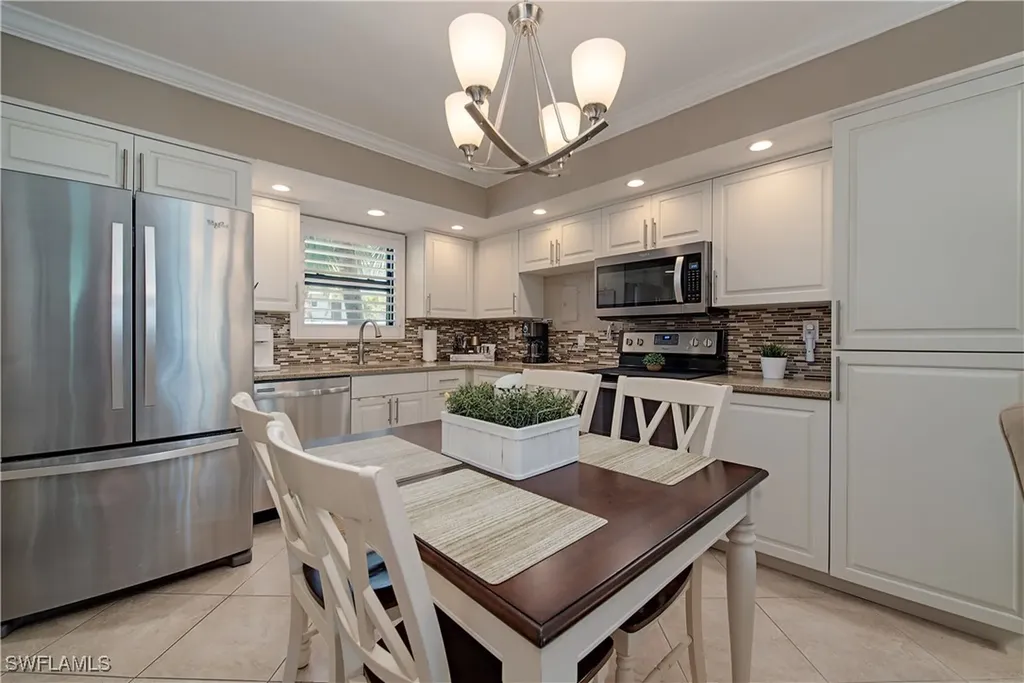 1015 Anglers Cove Marco Island FL 34145