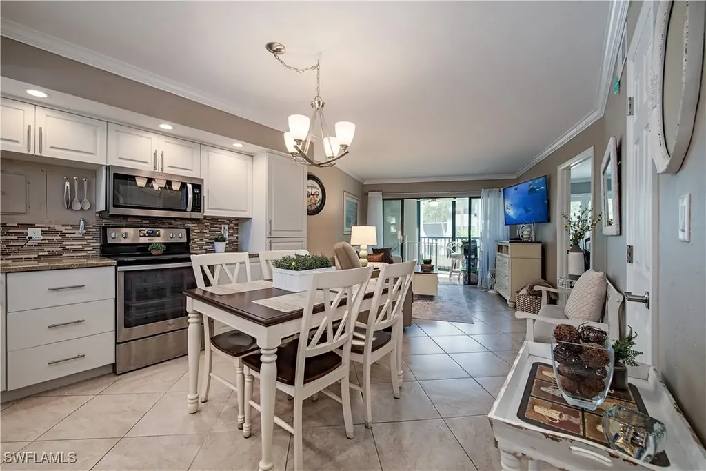 1015 Anglers Cove Marco Island FL 34145