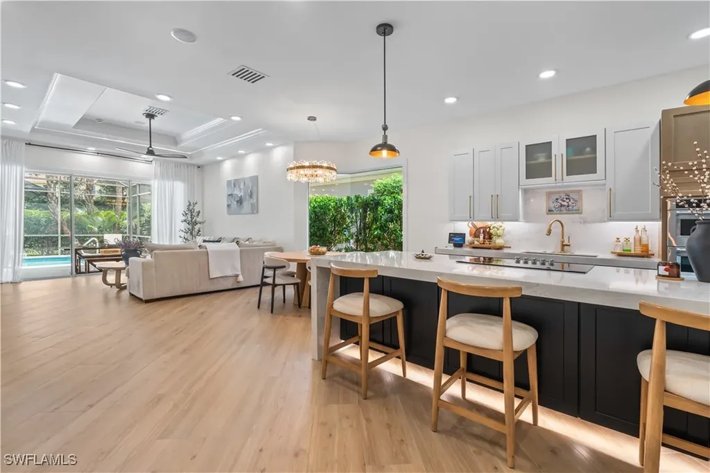Naples FL, 3083 Santorini Court