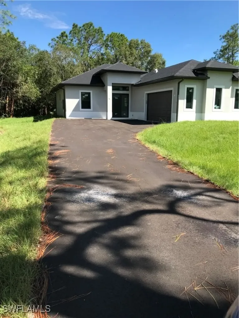 4383 26th Avenue SE Naples FL 34117