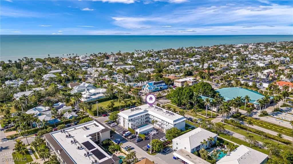 1021 3rd Street S Naples FL 34102