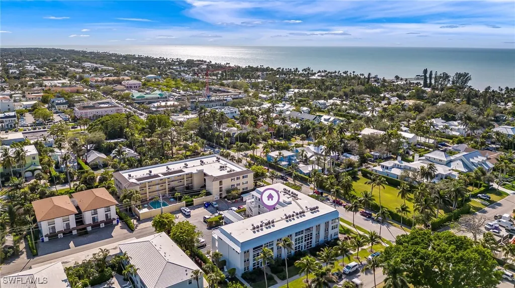 1021 3rd Street S Naples FL 34102