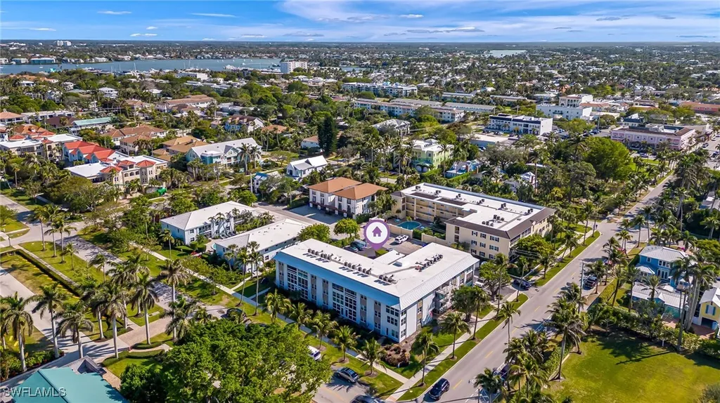 1021 3rd Street S Naples FL 34102