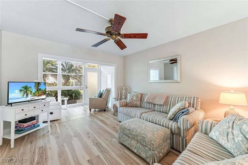 1021 3rd Street S Naples FL 34102