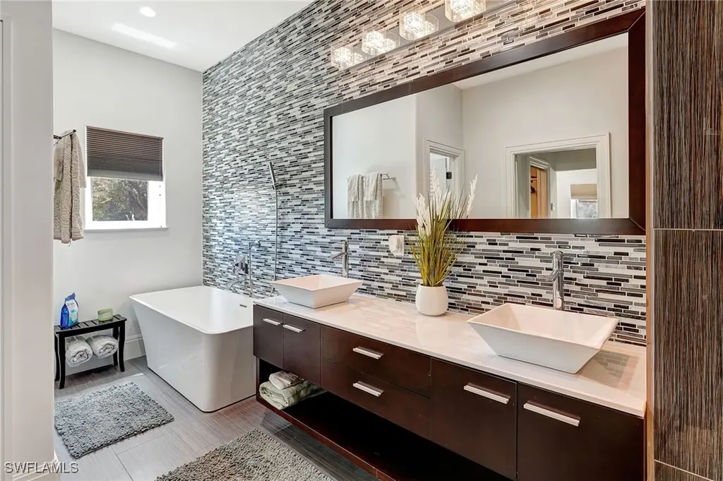 27281 S Riverside Drive Bonita Springs FL 34135