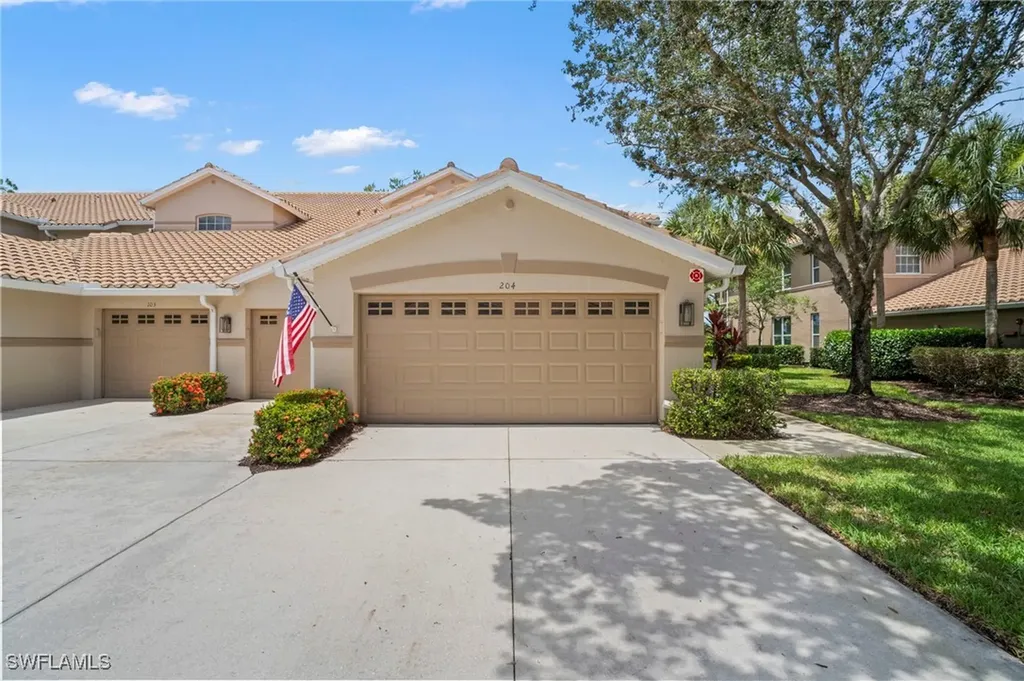 8570 Danbury Boulevard Naples FL 34120