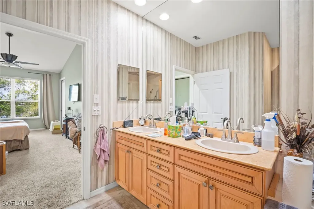 8570 Danbury Boulevard Naples FL 34120