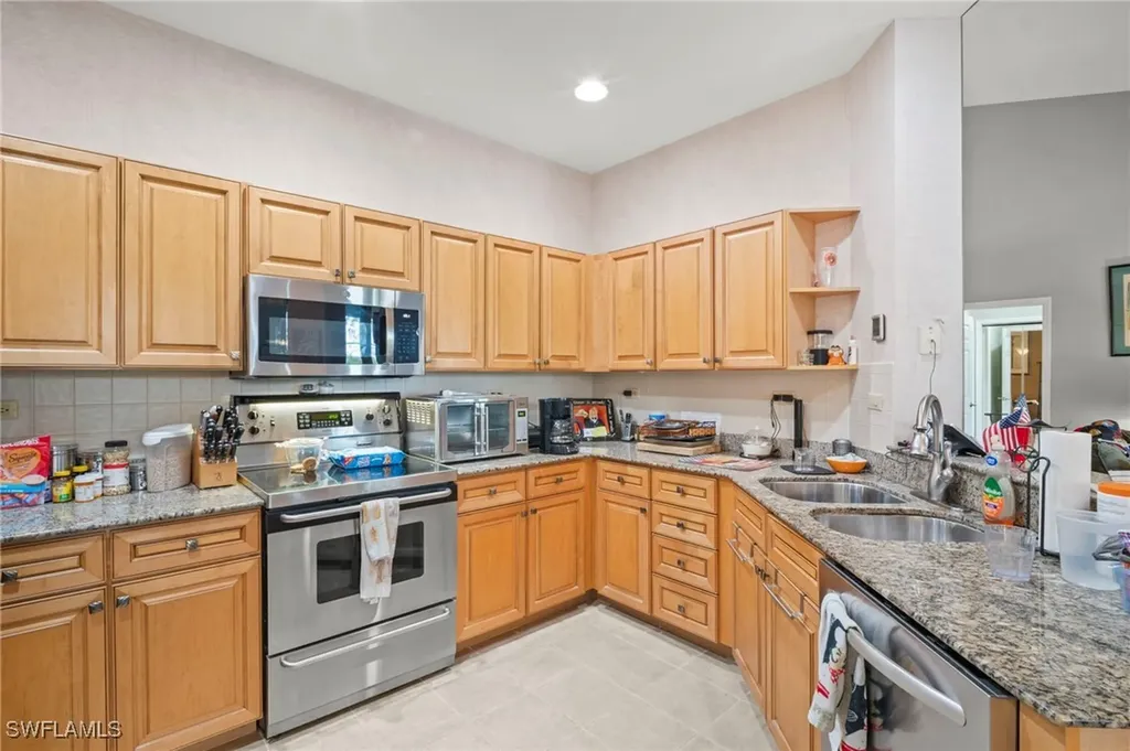 8570 Danbury Boulevard Naples FL 34120