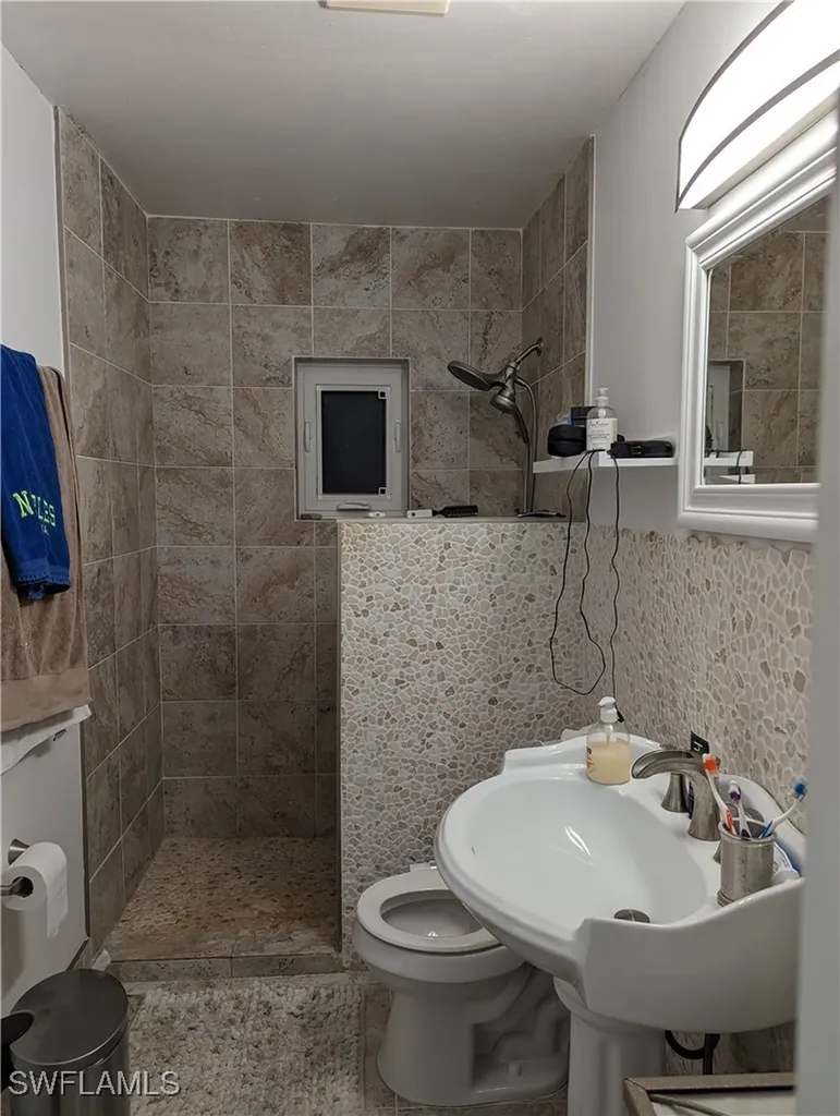 313 Copeland Avenue N Everglades City FL 34139