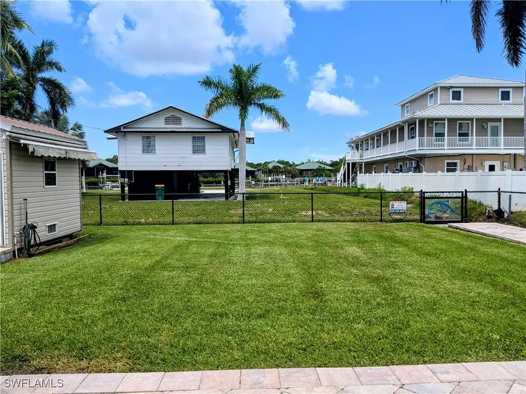 313 Copeland Avenue N Everglades City FL 34139