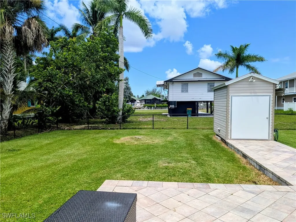 313 Copeland Avenue N Everglades City FL 34139
