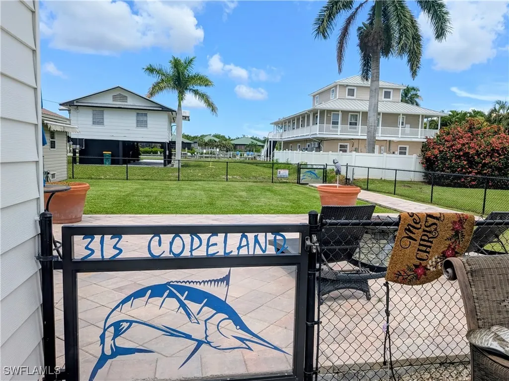 313 Copeland Avenue N Everglades City FL 34139