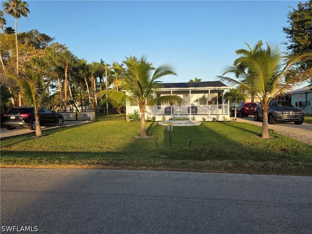 313 Copeland Avenue N Everglades City FL 34139