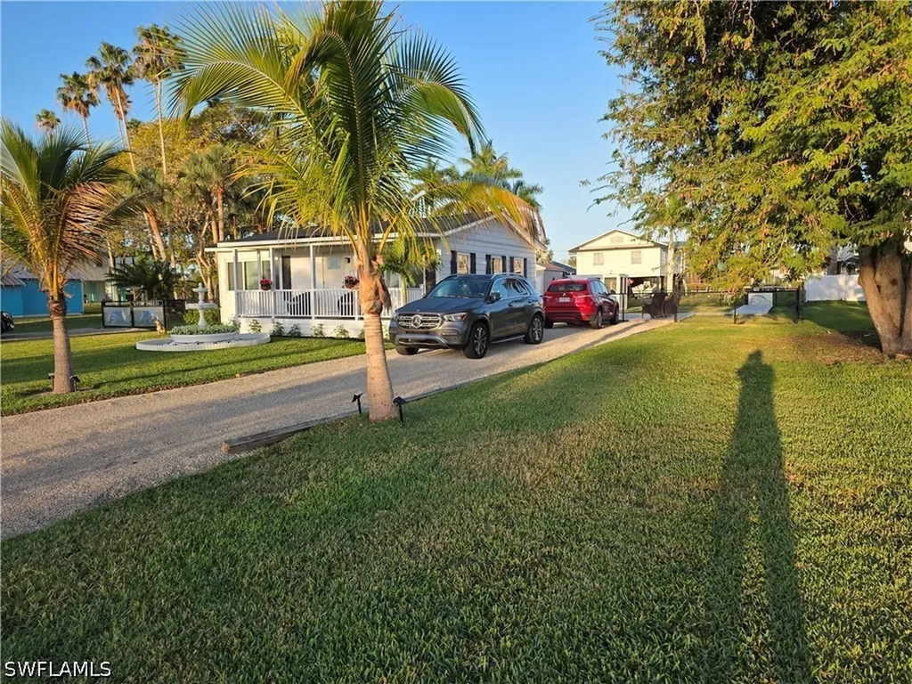 313 Copeland Avenue N Everglades City FL 34139