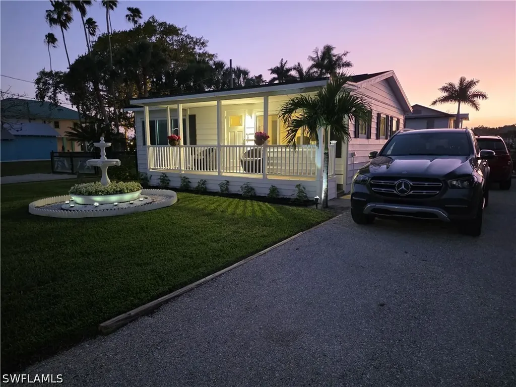 313 Copeland Avenue N Everglades City FL 34139
