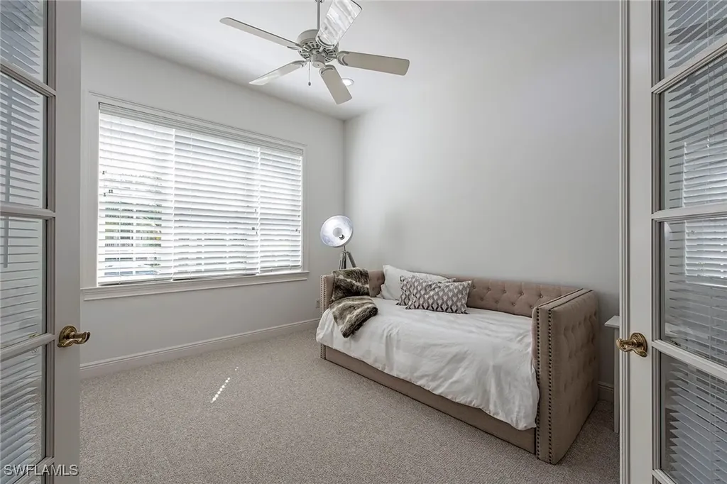 860 7th Street S Naples FL 34102