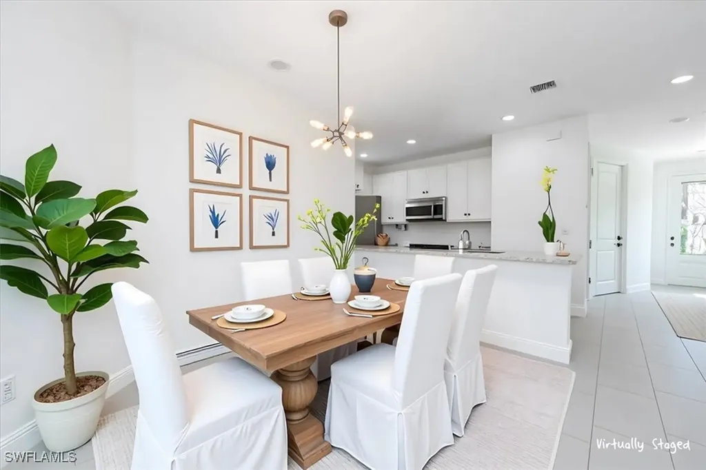 7918 Bristol Circle Naples FL 34120