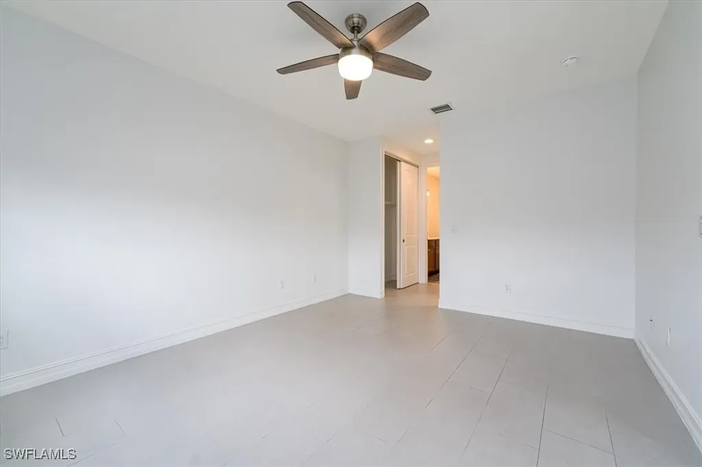 7918 Bristol Circle Naples FL 34120